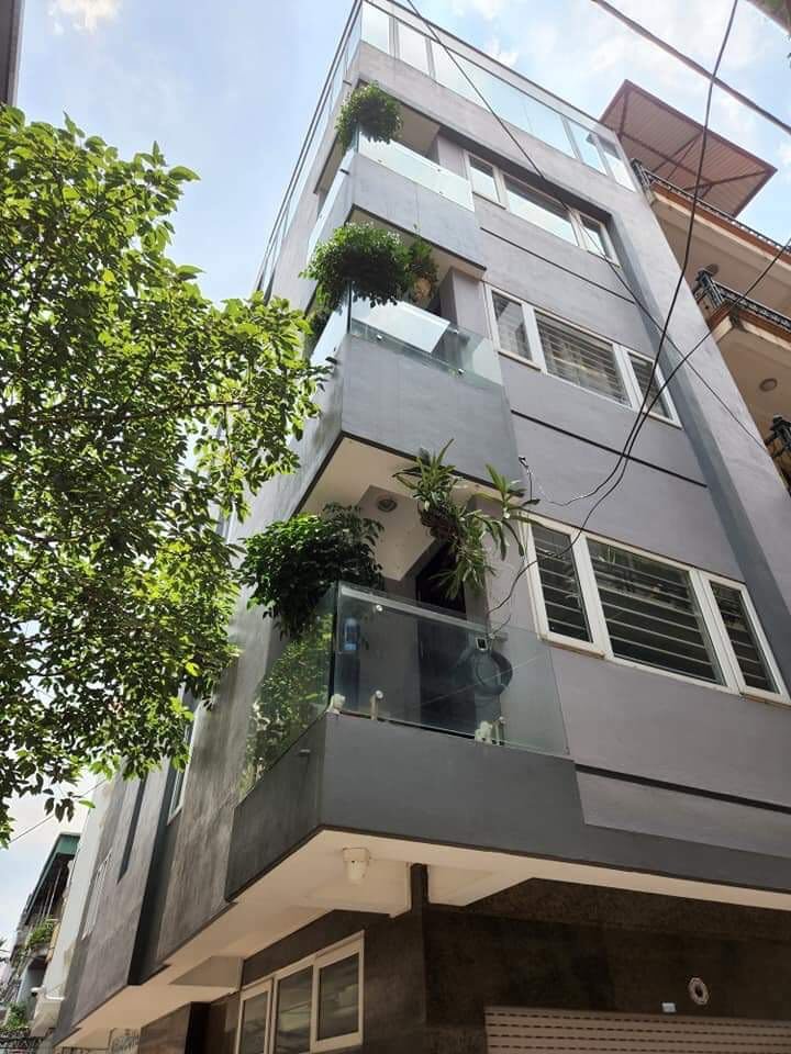 BÁN GẤP NHÀ - Thái Hà, Đống Đa, KHU VIP , phân lô ,Dt 48m * 4 Tầng