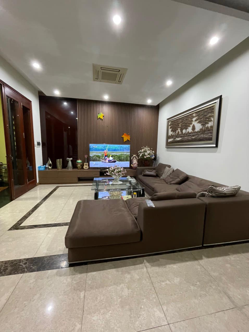 Liền Kề KDT Đại Kim, ô chờ thang máy, Full nội thất, 80m 4T giá 17 tỷ gọi ngay 0933612955