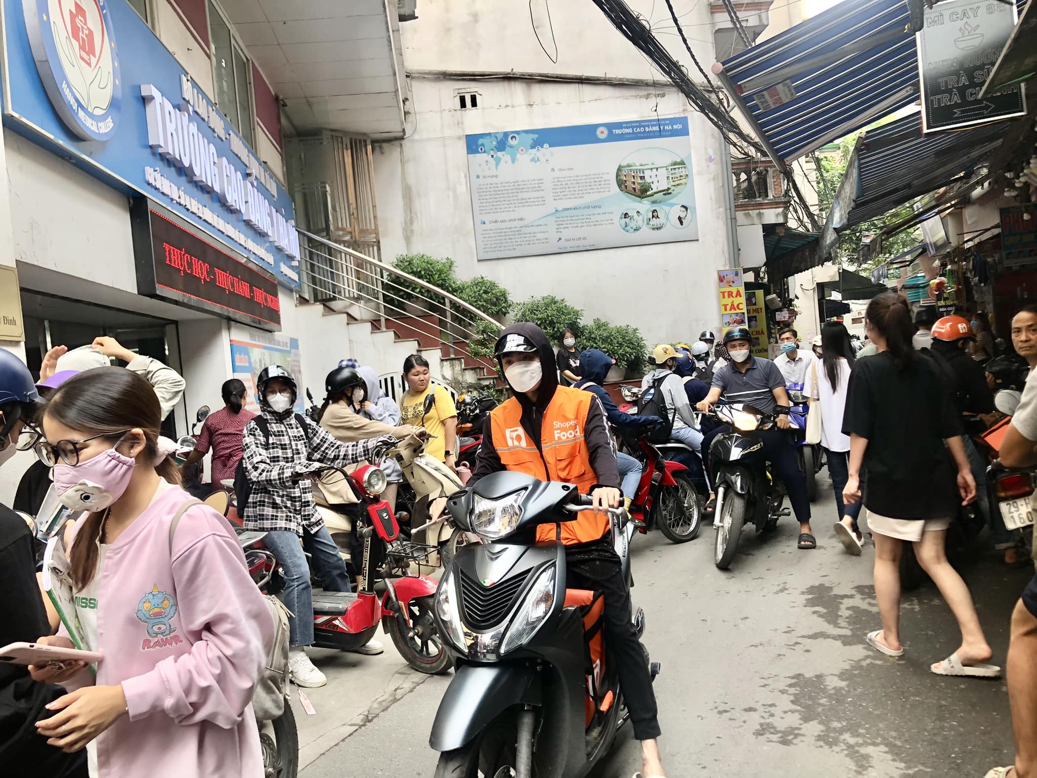 Hiếm CCMN Mỹ Đình DT 78m²x7 tầng.24 phòng,thang máy,kinh doanh dòng tiền ổn đinh.