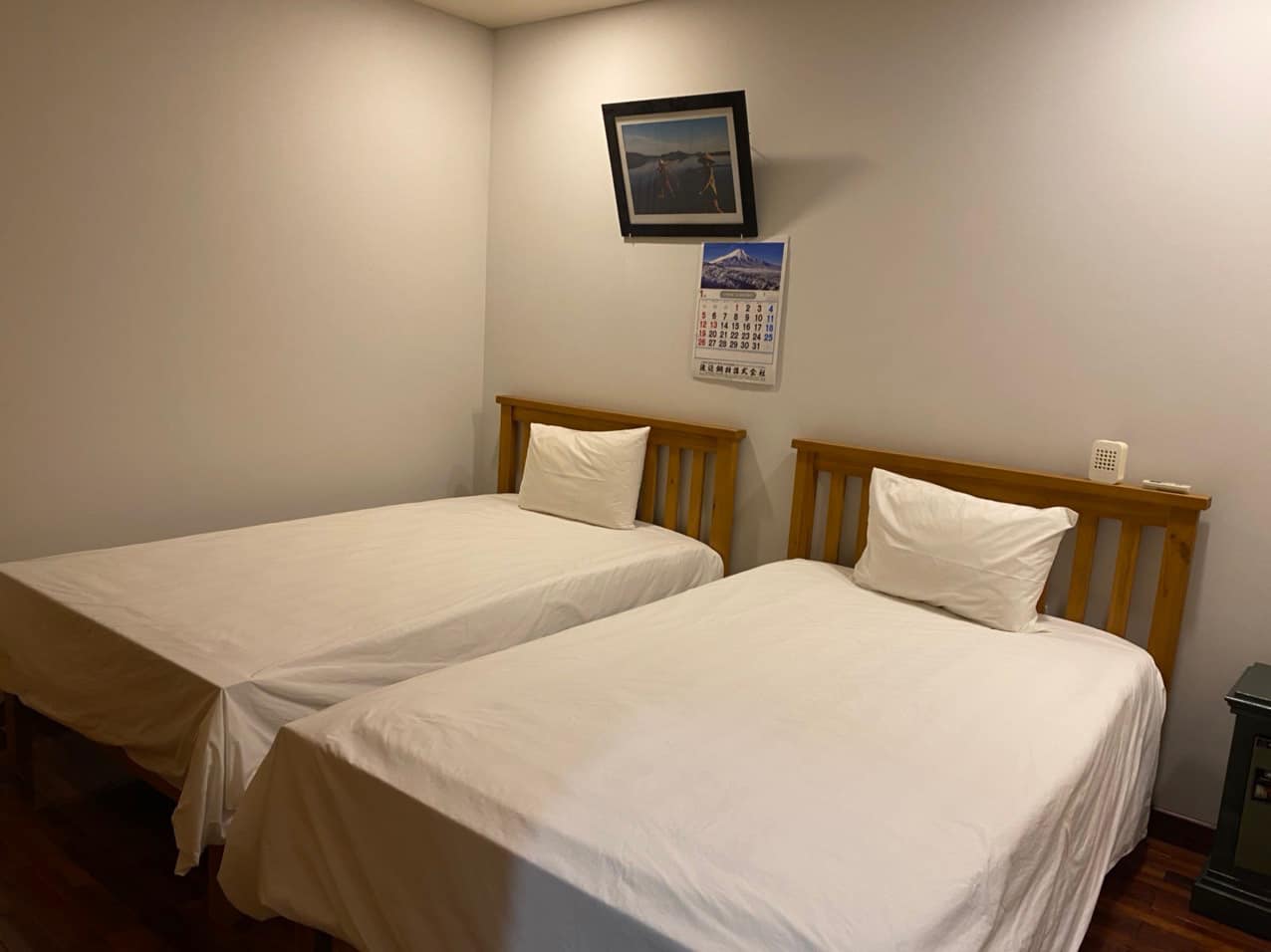 SIÊU HIẾM TÒA NHÀ LÔ GÓC KIM MÃ BA ĐÌNH, OTO TRÁNH DÒNG TIỀN 1 TỶ 3/NĂM GIÁ 26 TỶ.