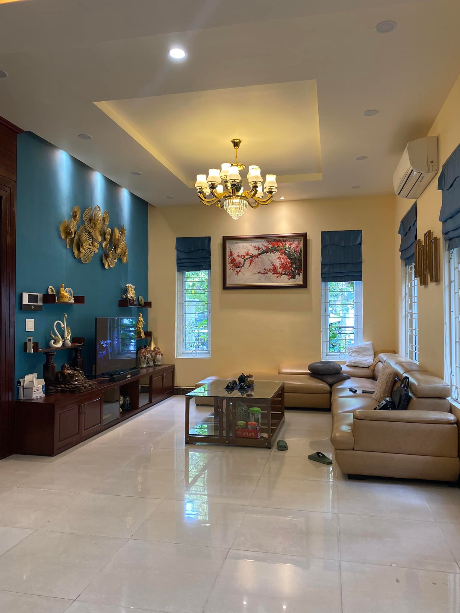 Bán Nhà Mặt Phố Bà Triệu -1 Sổ 1 Chủ - 165M2 -Mặt Tiền 6.8M -Vuông Đét 115 Tỷ