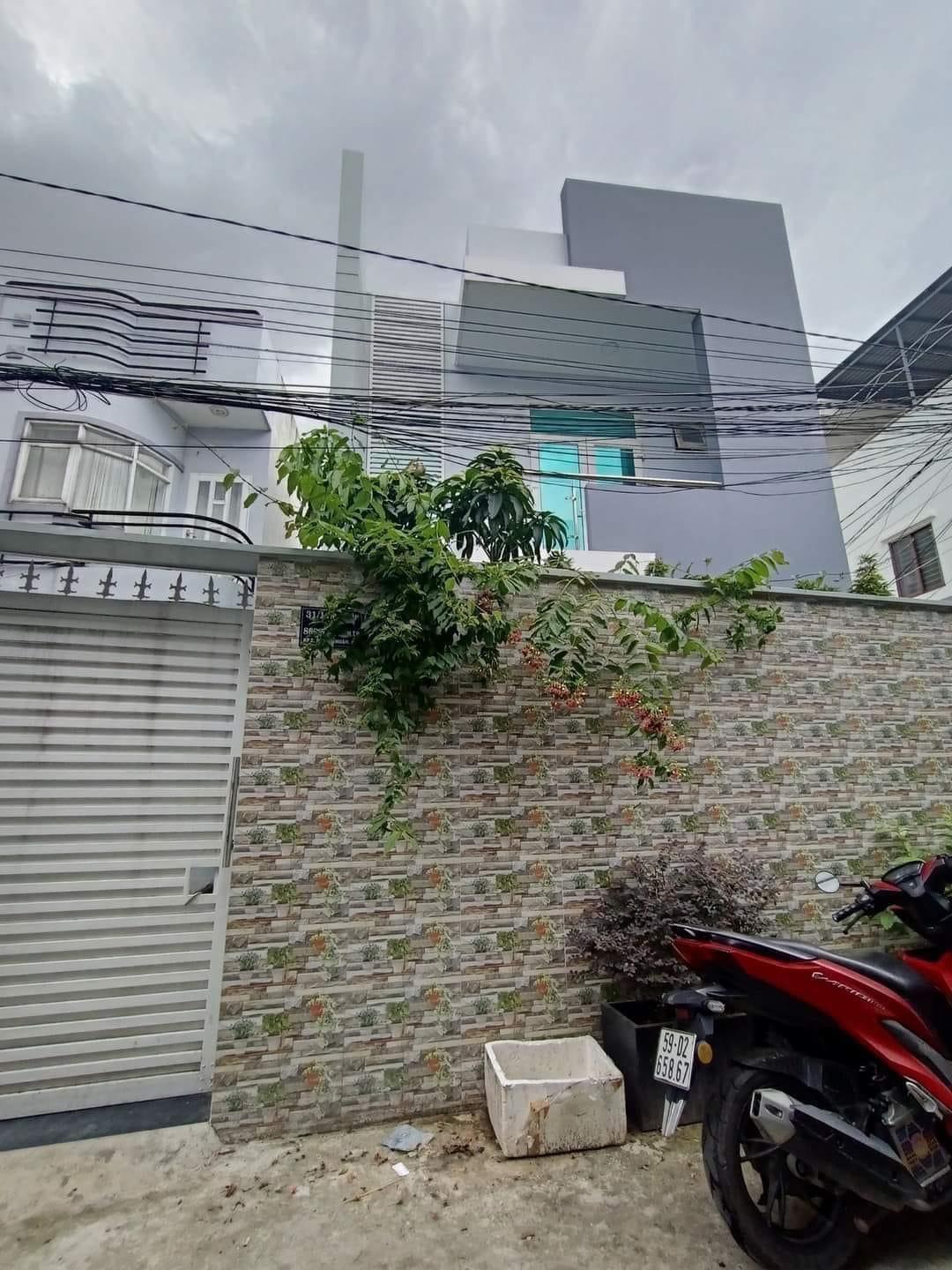 BÁN NHÀ 128m2 NGANG 7m OTO ĐỖ CỬA, CHỈ VỚI 72trm2, TRUNG TÂM QUẬN 7, HUỲNH TẤN PHÁT.