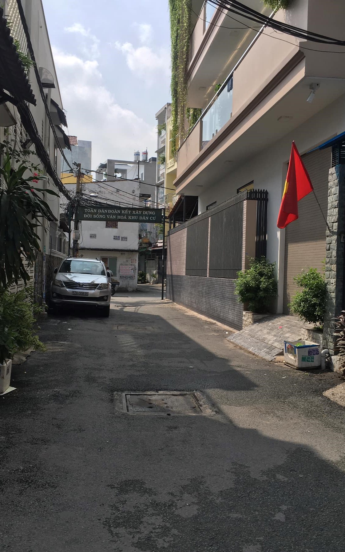 GÒ VẤP THÍCH HỢP ĐẦU TƯ - 76M - HẺM Ô TÔ - 3 TẦNG - 5.99 TỶ 76M _NGANG 4 M