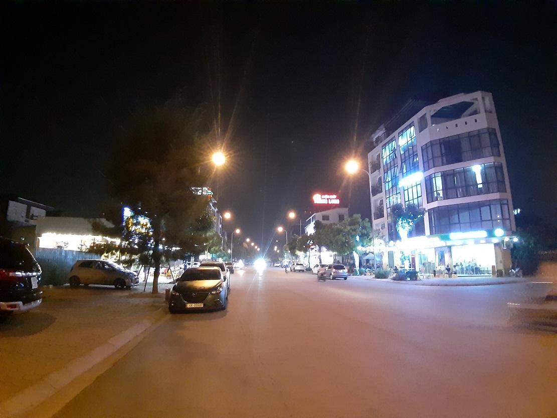 290922 Bán GẤP 40m2 đất phố sầm uất nhất Gia Lâm, Hà Nội