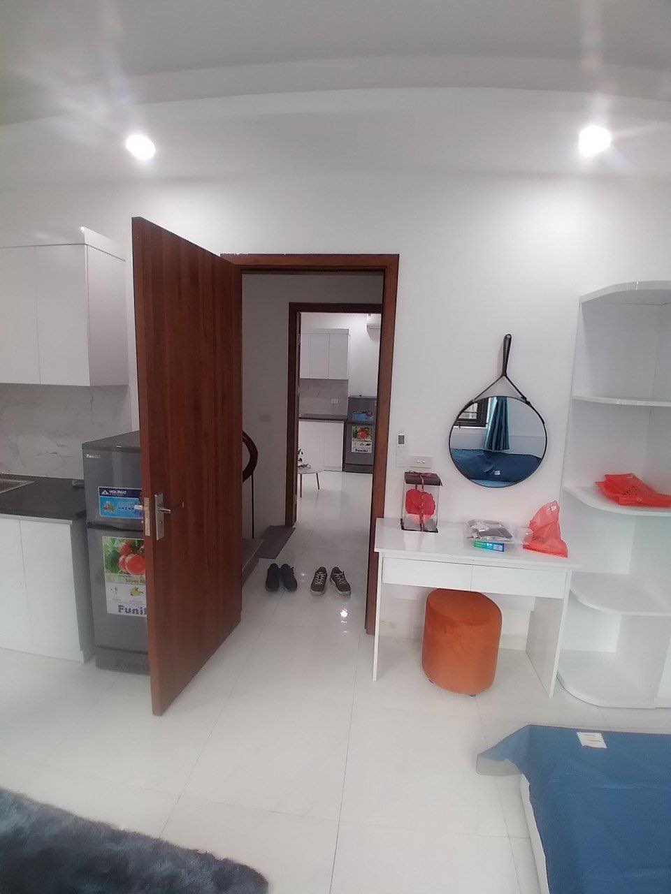 Bán tòa nhà 7 tầng thang máy, DT khủng ~70tr/tháng, giá đầu tư hơn 8 tỷ