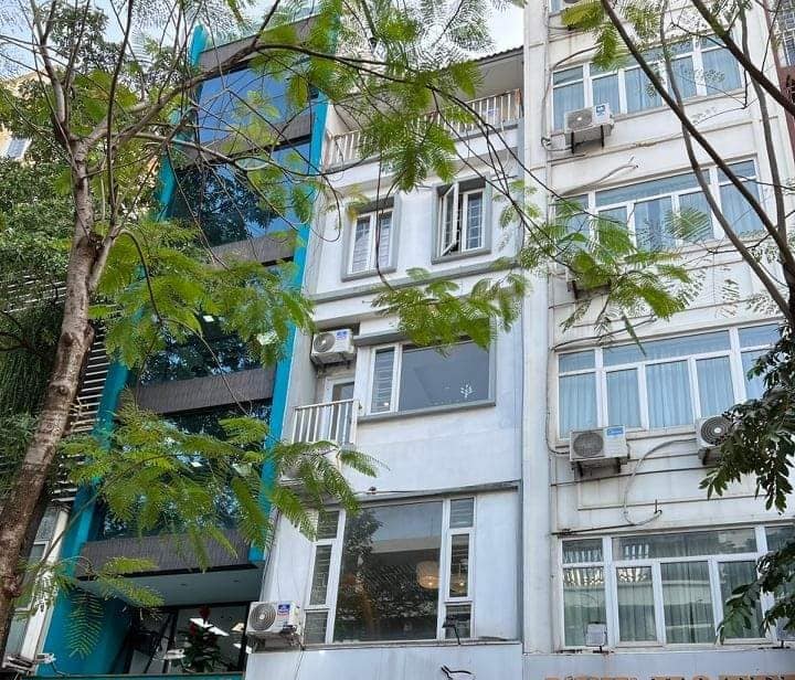 CẦN BÁN NHÀ - THÁI HÀ - ĐỐNG ĐA - 40 M2 - 5 TẦNG - GIÁ 17 tỷ