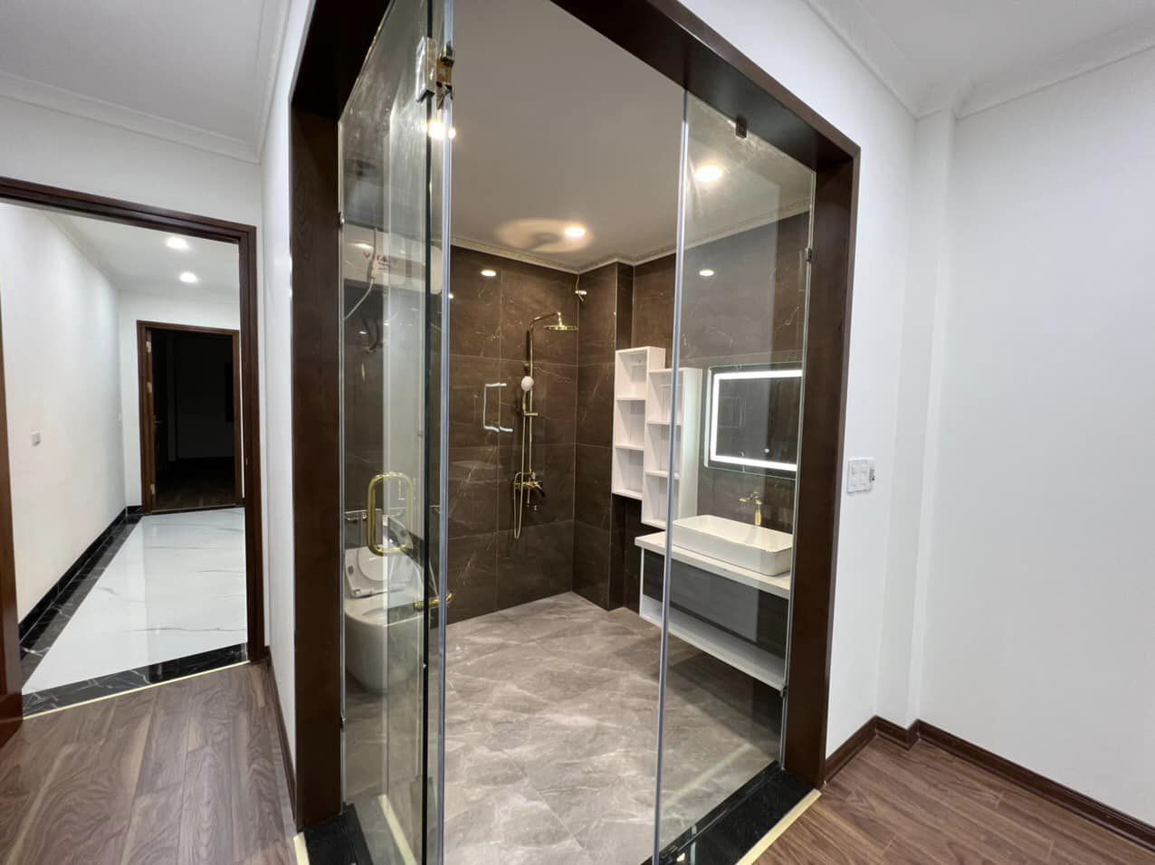 BÁN NHÀ THÁI THỊNH, 61M2 X 5 TẦNG, NHÀ MỚI THANG MÁY, KINH DOANH, Ô TÔ ĐỖ CỬA, GIÁ 14.8 TỶ