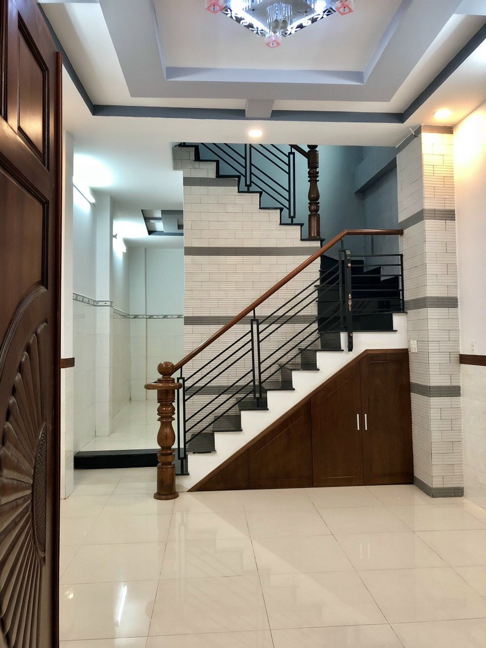 Hẻm 3.5m, 4 x 12m, 3 lầu, 6.8 tỷ, Hoàng Hoa Thám, Bình Thạnh