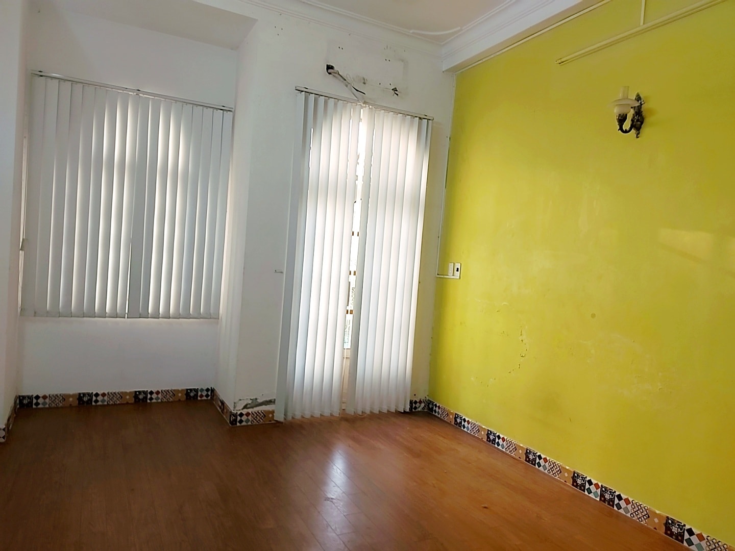 Bán Nhà Nhỉnh 3 Tỷ Nguyễn Trọng Tuyển P2 Tân Bình Giáp Phú Nhuận 30m2 3Tầng Mới Đẹp