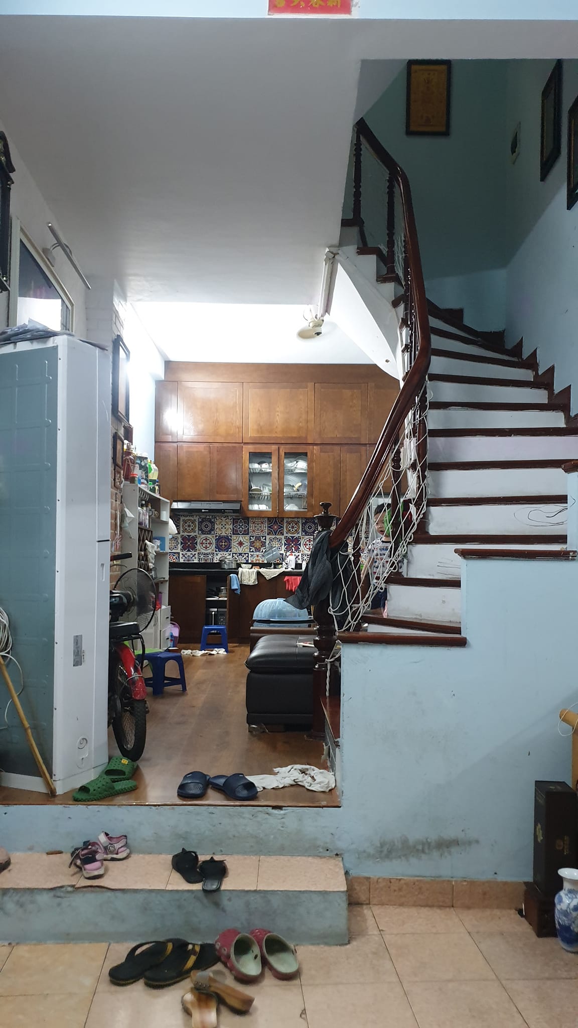 Bán Nhà LA THÀNH, BA ĐÌNH Mặt Ngõ, Sổ Đẹp, DT 32m, 5 Tầng, 4 PN Chỉ 4 Tỷ