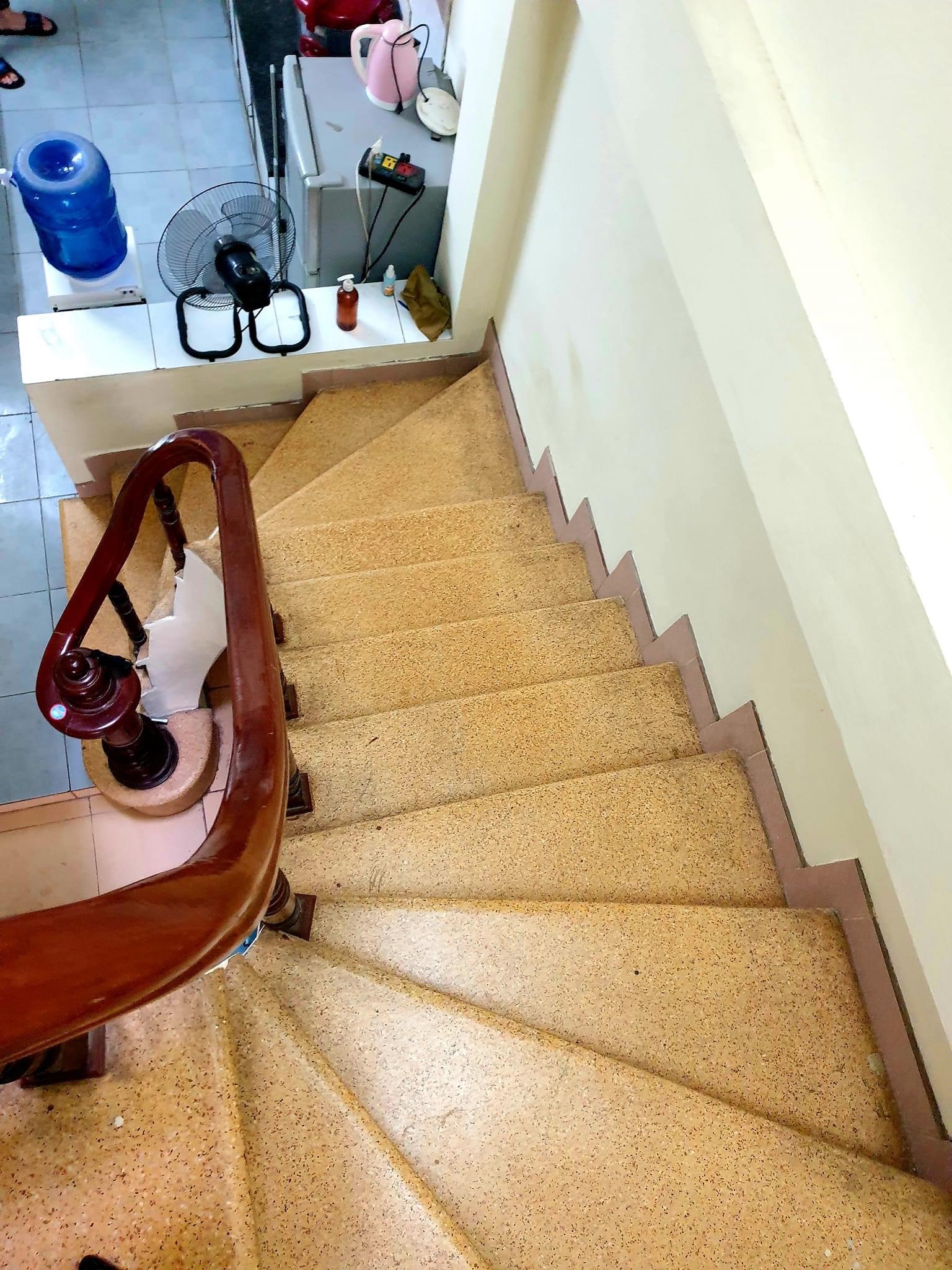 Trần Khát Chân, 35m 3 tầng, 3 ngủ, ba bước ra phố