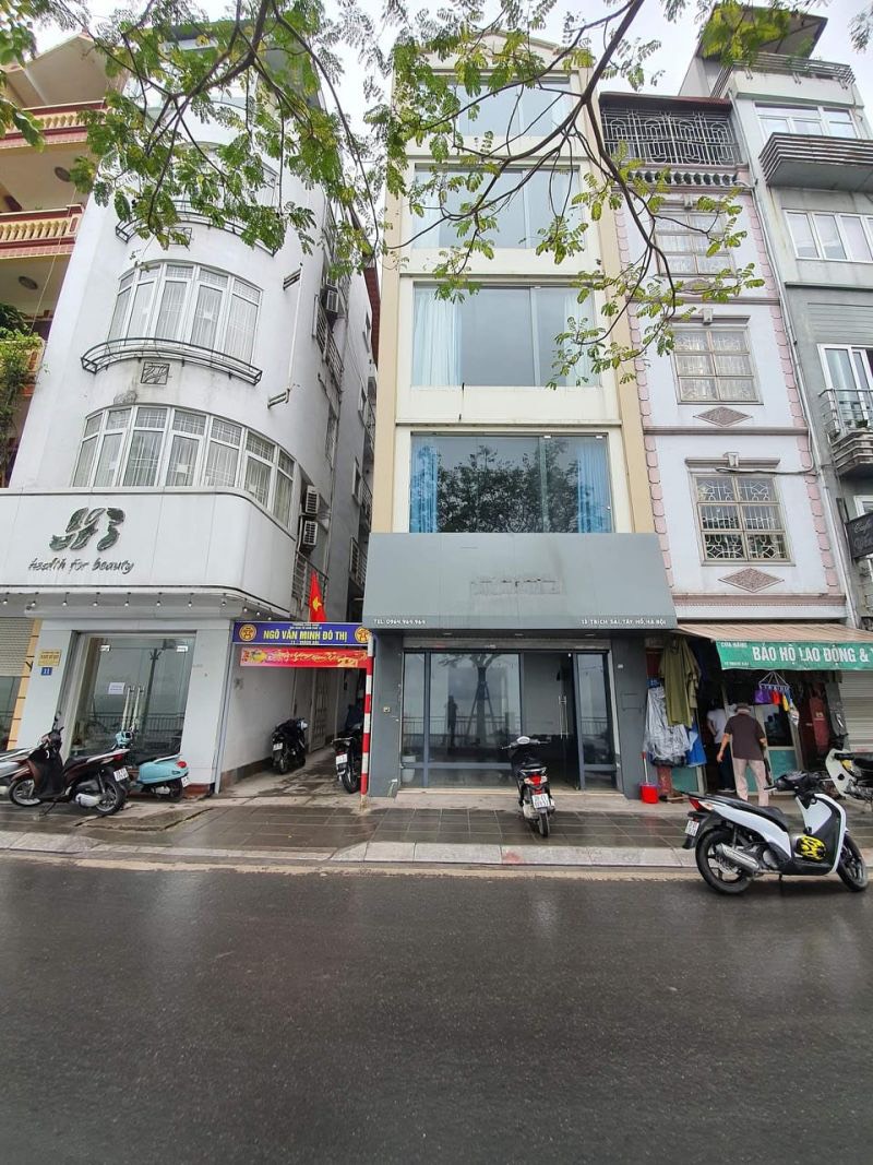 Bán nhà mặt phố Trích Sài Hồ Tây - 160m2 x 5 tầng - 2 mặt tiền thoáng - Chỉ 380tr/m2