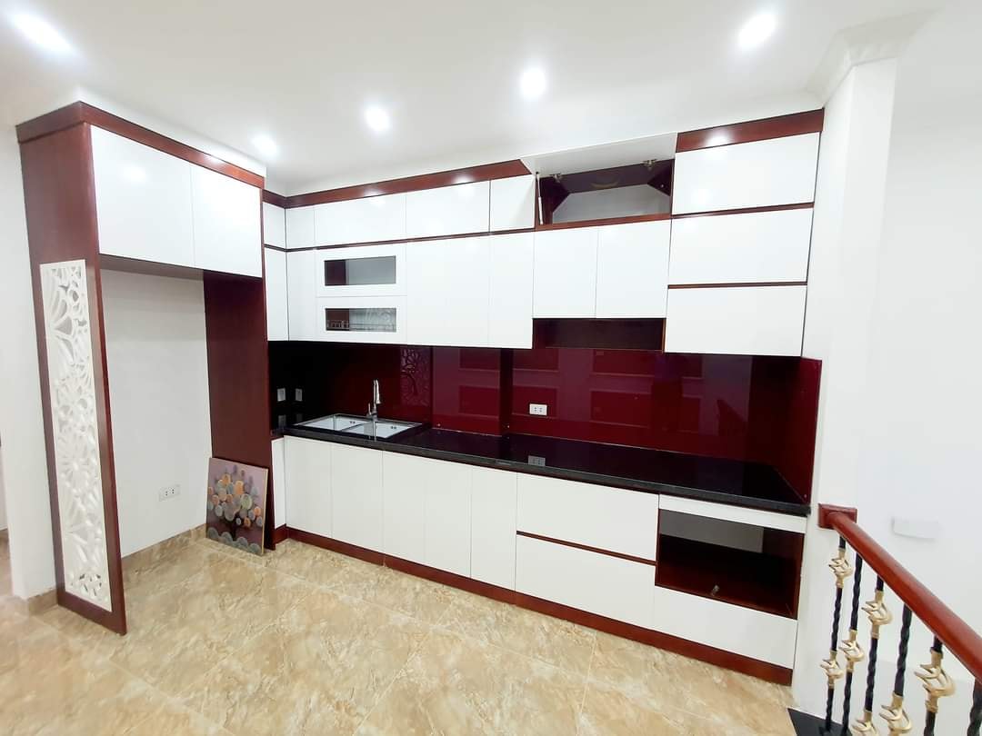 Bán nhà Giáp Nhị Hoàng Mai, 50m , gần oto tránh, mua về ở ngay