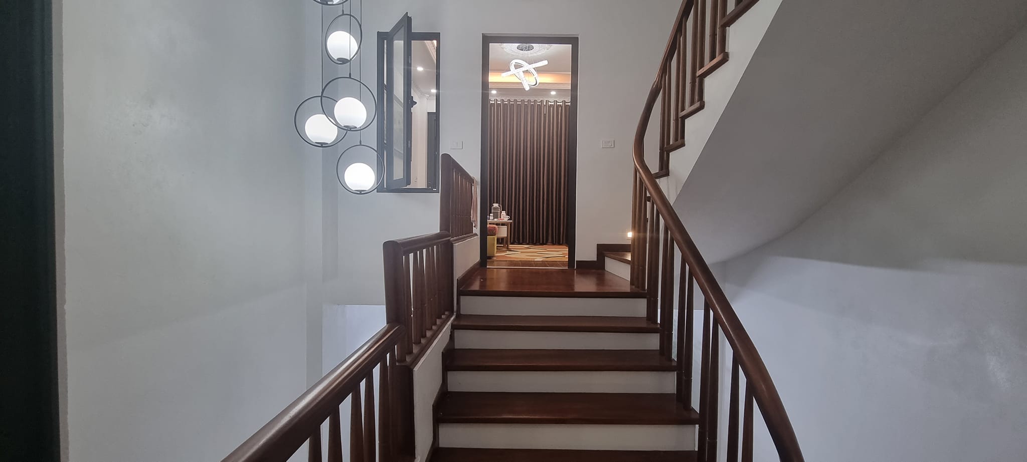 Bán nhà TT TT Văn Điển, 58M X 5T, gần ngõ oto tránh, thiết kế sang trọng