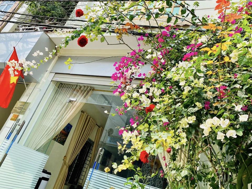 Bán gấp căn nhà cổng sau chợ Trung tâm 1 Thành phố Điện Biên Phủ