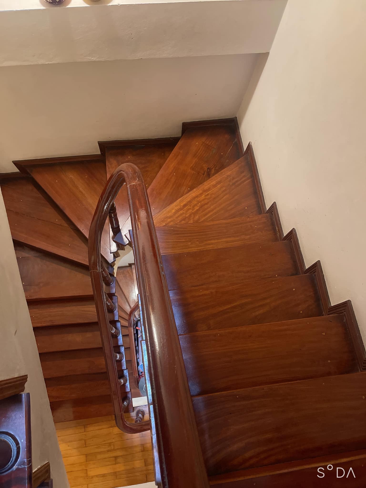 Nhỉnh 80TR/M2 Cả Đất Và Nhà Ba Đình. Sổ Hoa Hậu, Ngõ Rộng - 2 Thoáng