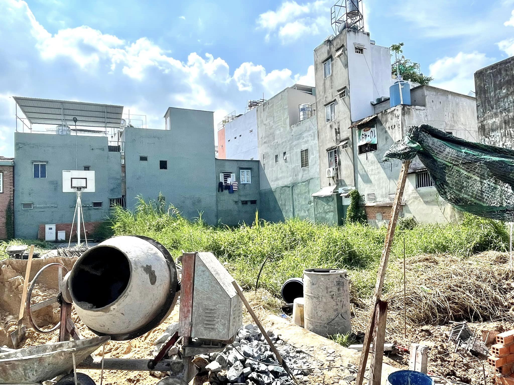 HXH Nguyễn Ảnh Thủ 260m2 NGANG 12M gần chợ Hiệp Thành