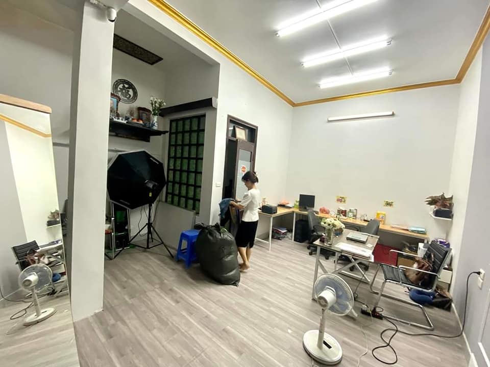 Bán nhà đường Láng, Đống Đa phân lô ô tô, kinh doanh 11.2 tỷ