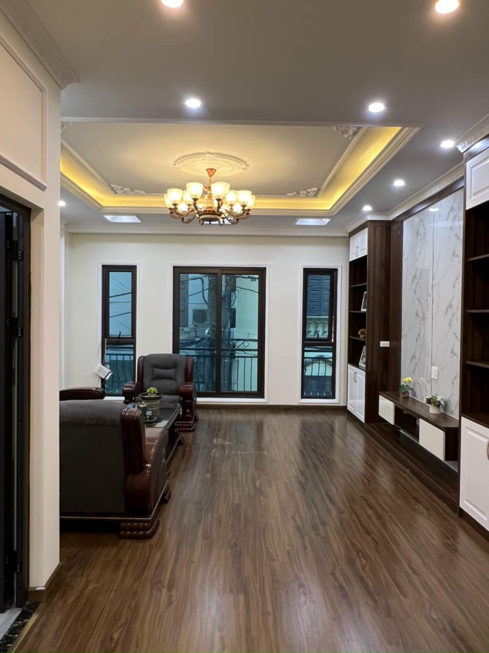 Bán nhà ngõ 155 Cầu Giấy,gần ô tô, ngõ thông thoáng,kinh doanh,45m2x6T,giá 5.2 tỷ