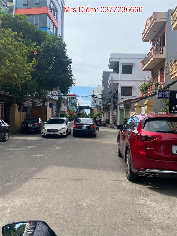 Hơn 3 tỷ, Mrs Diễm bán nhà 3 tầng mới trung tâm Cao Lỗ, Uy Nỗ, Đông Anh