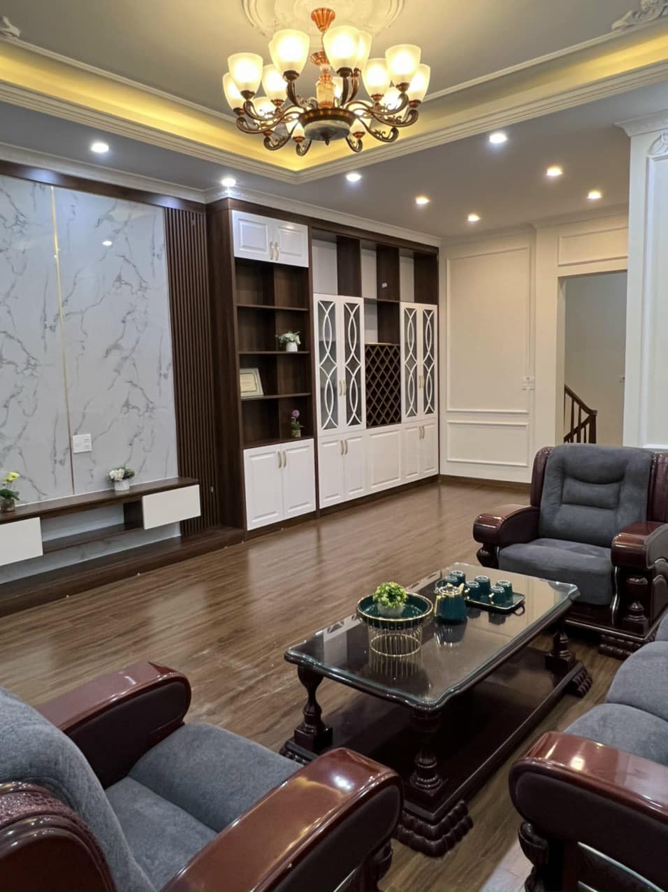 Bán nhà phố Giảng Võ,Ô Chợ Dừa,gần phố,kinh doanh,65m2x5T,giá 7.7 tỷ