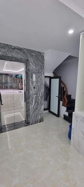 BÁN NHÀ 6 TẦNG -MẶT NGÕ KINH DOANH - ÔTÔ QUA NHÀ - XUÂN ĐỈNH - BẮC TỪ LIÊM