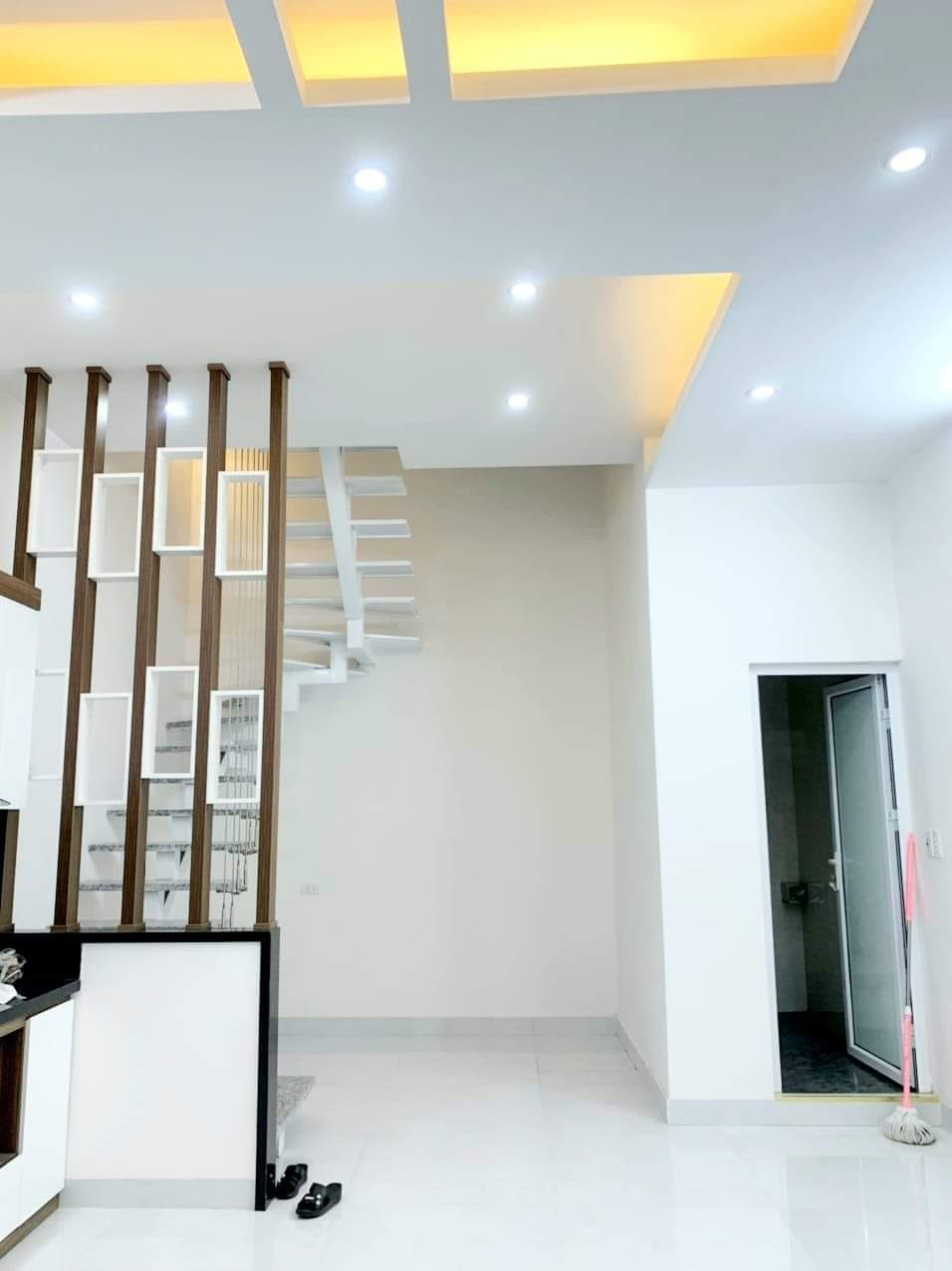 Nhà Đẹp Phan Đình Giót 40m2 - 5 Tầng Thang Máy - Lô Góc - Mặt tiền 4.7m - Giá nhỉnh 6 Tỷ.