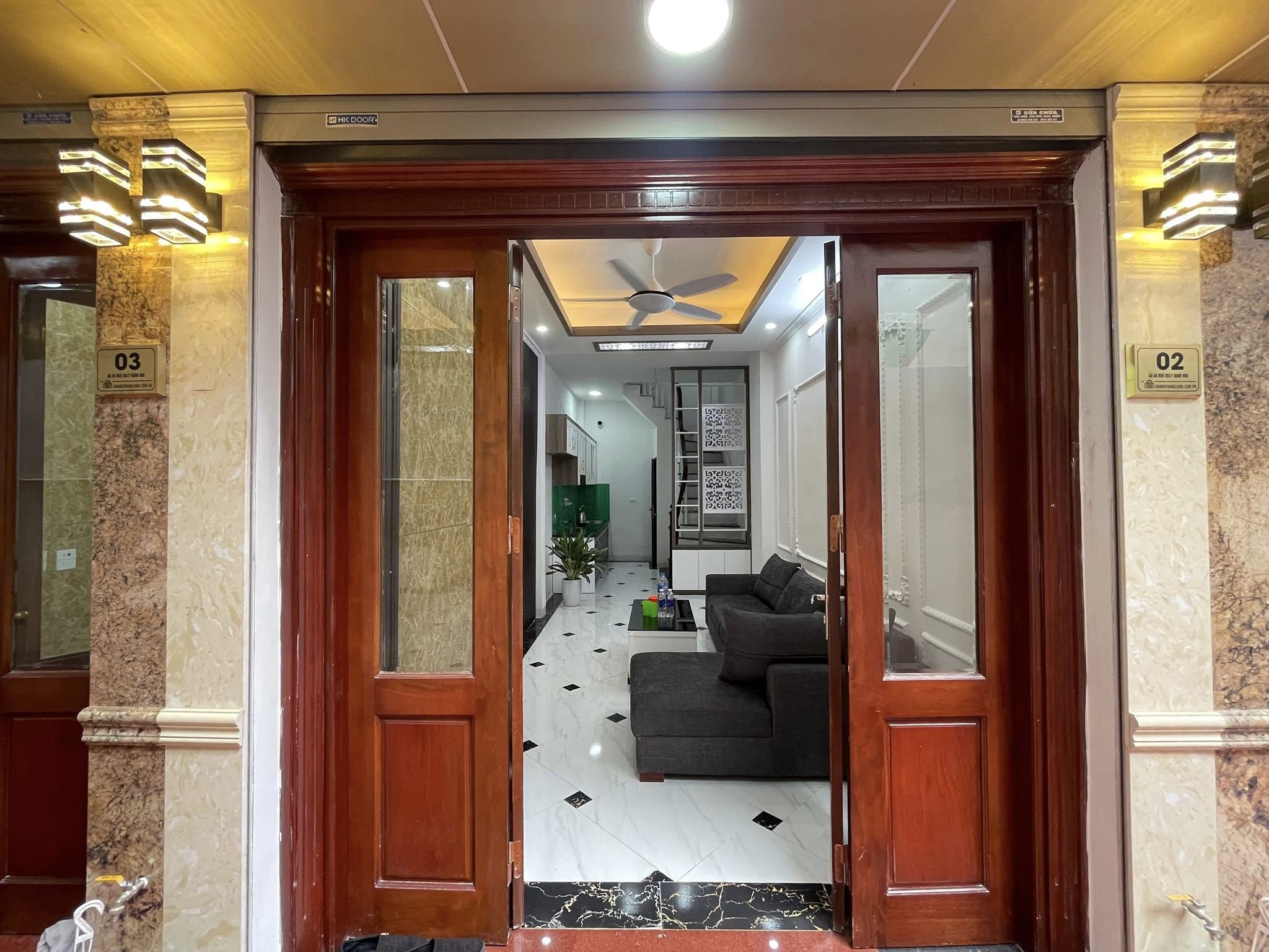 Bán nhà Trần Cung - Lô góc, KD, ÔTÔ đỗ 5m, vài bước ra mặt phố Phạm Văn Đồng - 31m2 x 5T