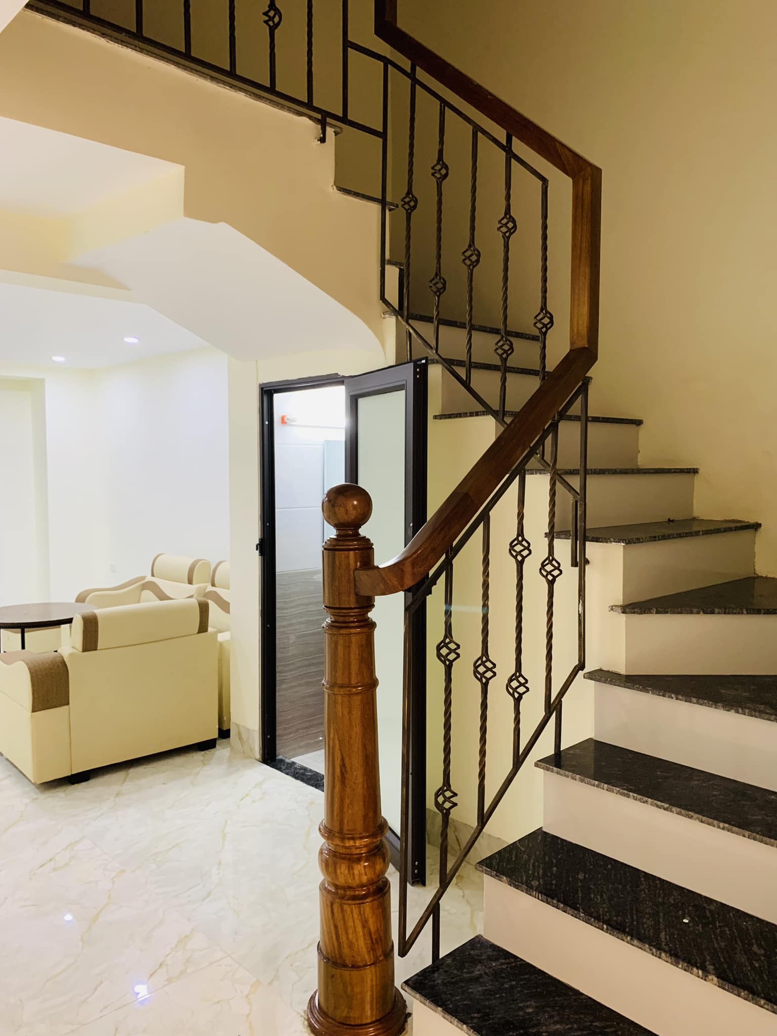 Bán nhà Yên Lãng - phân lô, Đống Đa 50m2 x 3 tầng, nhà mới xây, ở luôn, giá 7.9 tỷ