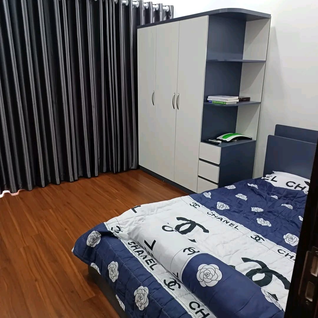 Cần bán nhà riêng mới đẹp ngõ 155 Cầu Giấy. DT 42m2*5T, giá 6,7tỷ.