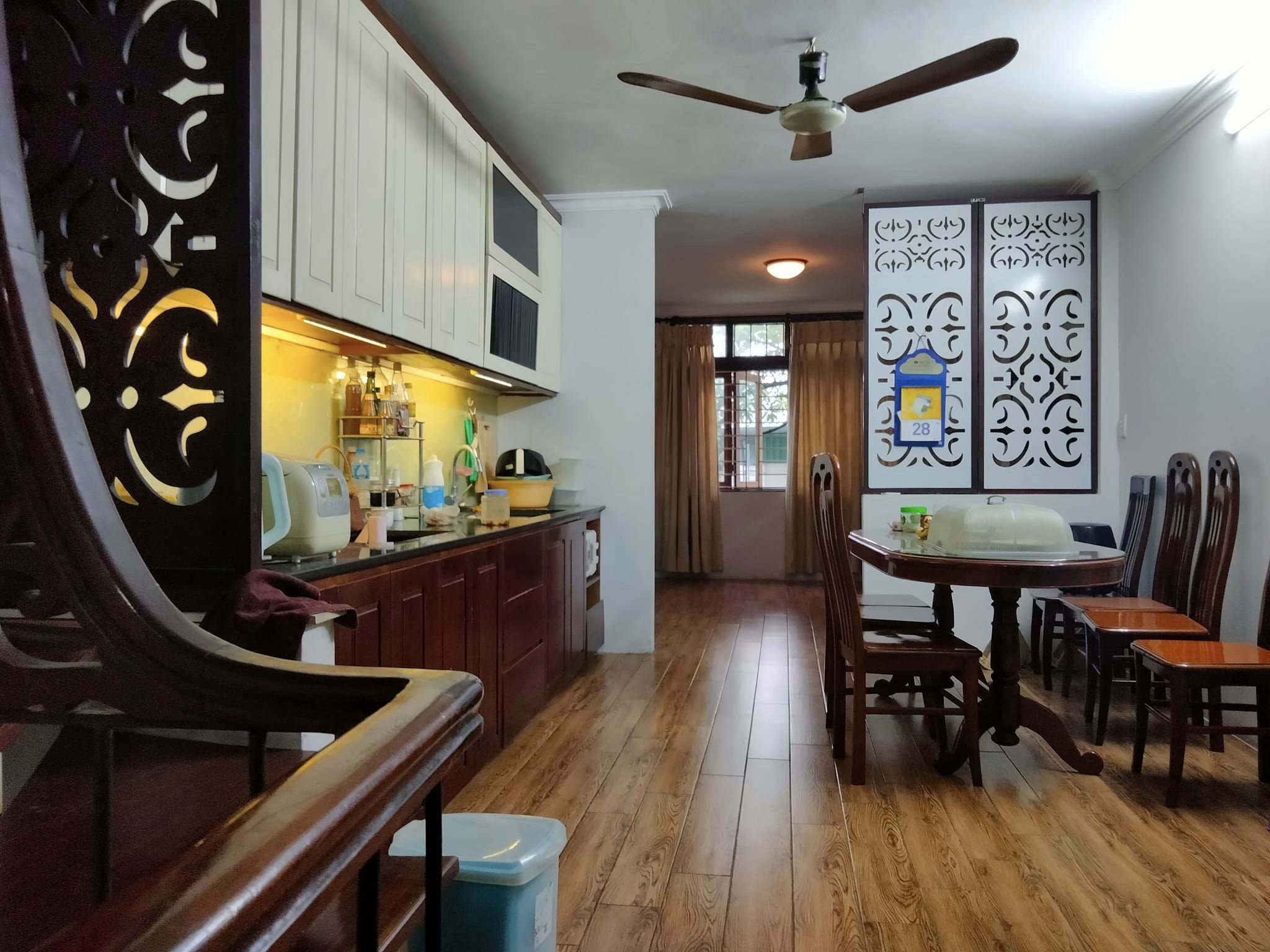 Bán nhà Kim Mã Thượng, Ba Đình, trước nhà ô tô 16 chỗ quay đầu, vài bước ra MP, 40m2x5T, nhỉnh 7 tỷ.