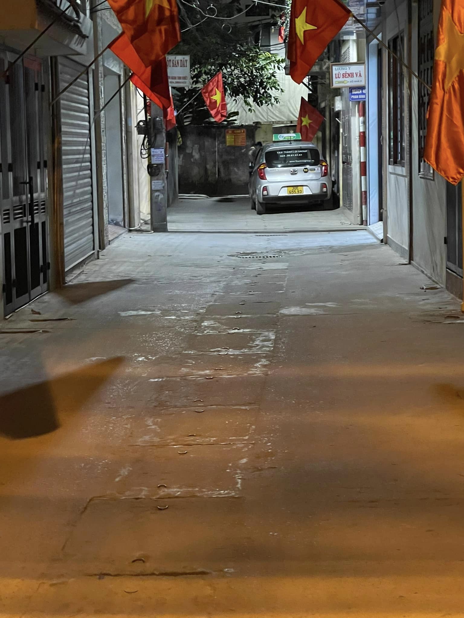 Bán gấp nhà Lê Trọng Tấn, TX chỉ 4.64 tỷ, 50m x 4T Ngõ Thông, Ô Tô Vào Nhà, Kinh Doanh Đỉnh