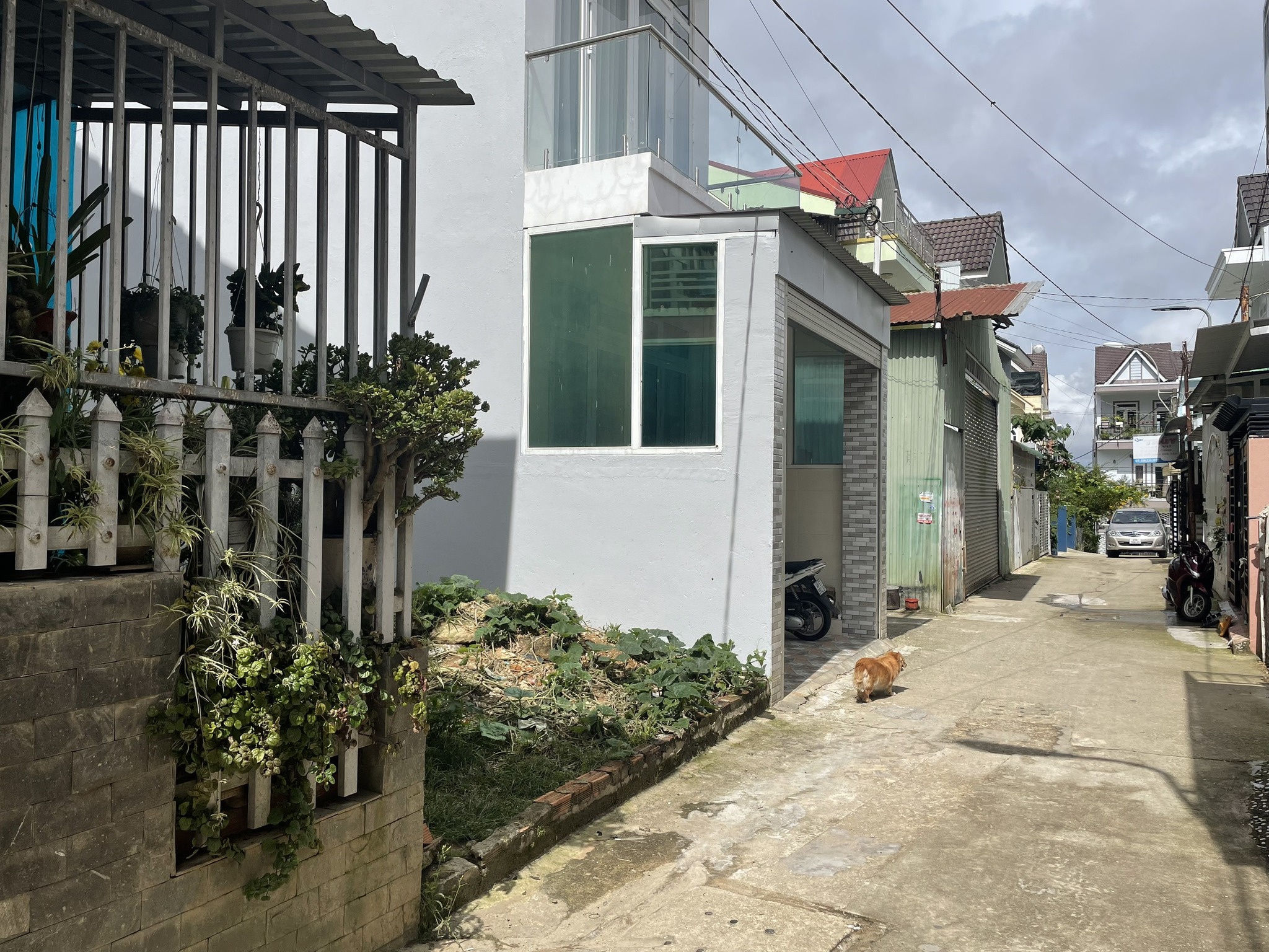 CHÍNH CHỦ - chỉ với nổi bật 1 LÔ 70M2 giá 5 TỶ TẠI LỮ GIA - ĐƯỜNG Ô TÔ