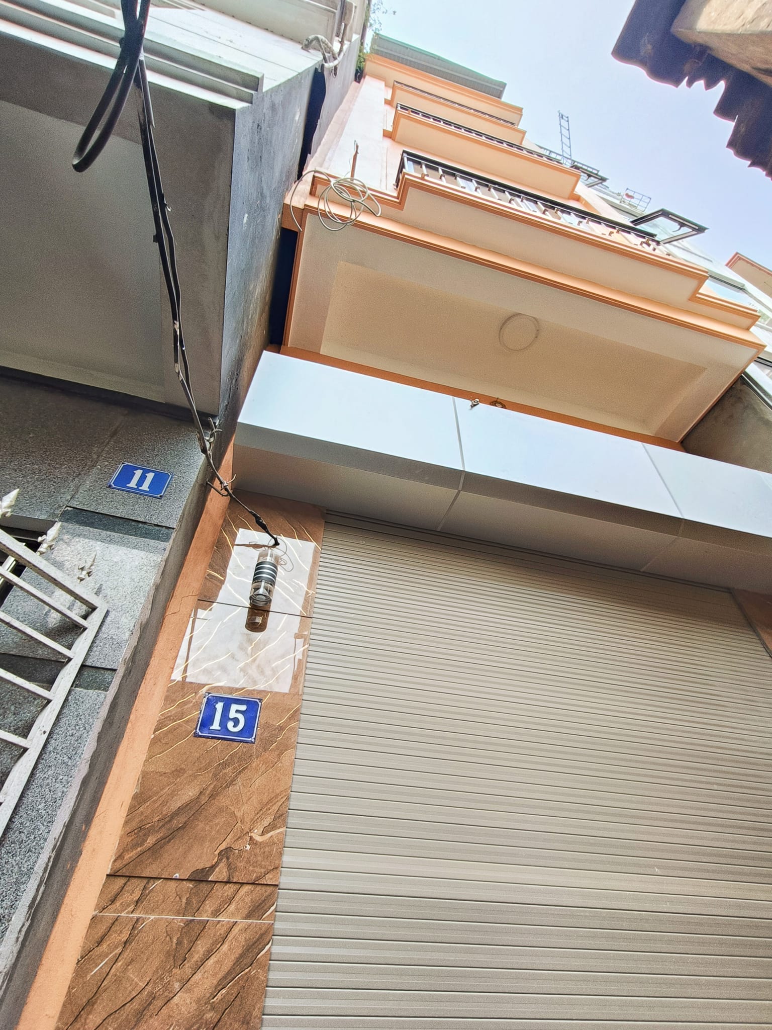 BÁN NHÀ 4 TẦNG PHỐ LÊ TRỌNG TẤN, NHÀ ĐẸP Ở NGAY, CỰC GẦN MẶT PHỐ.