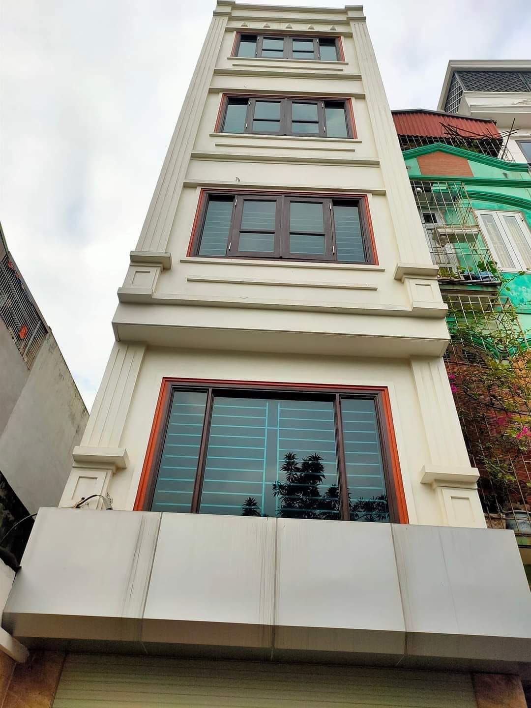 Mặt Ngõ Vũ Tông Phan Kinh doanh Tốt 37m2 GIÁ CHÀO 5.35 TỶ