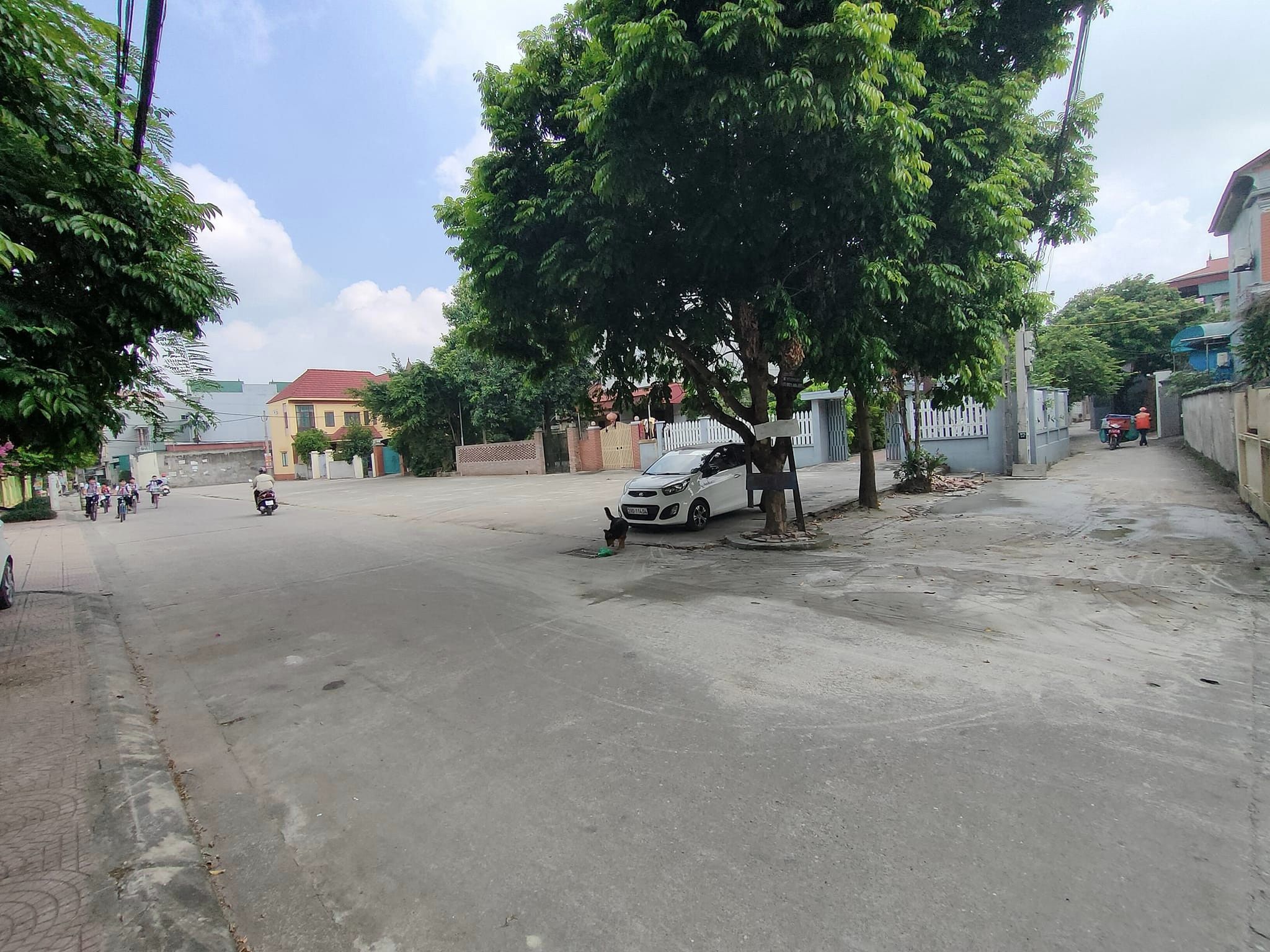 Chính chủ gửi 104.6m xóm trong - Uy Nỗ - Đông Anh.