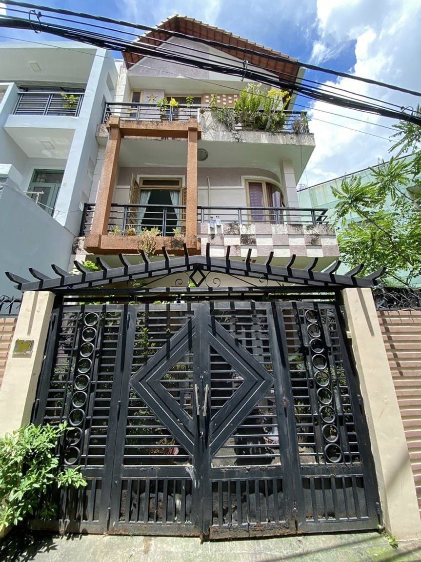 HXH Tô Ký 90m2 NGANG 5.5M ngay Phần mềm Quang Trung