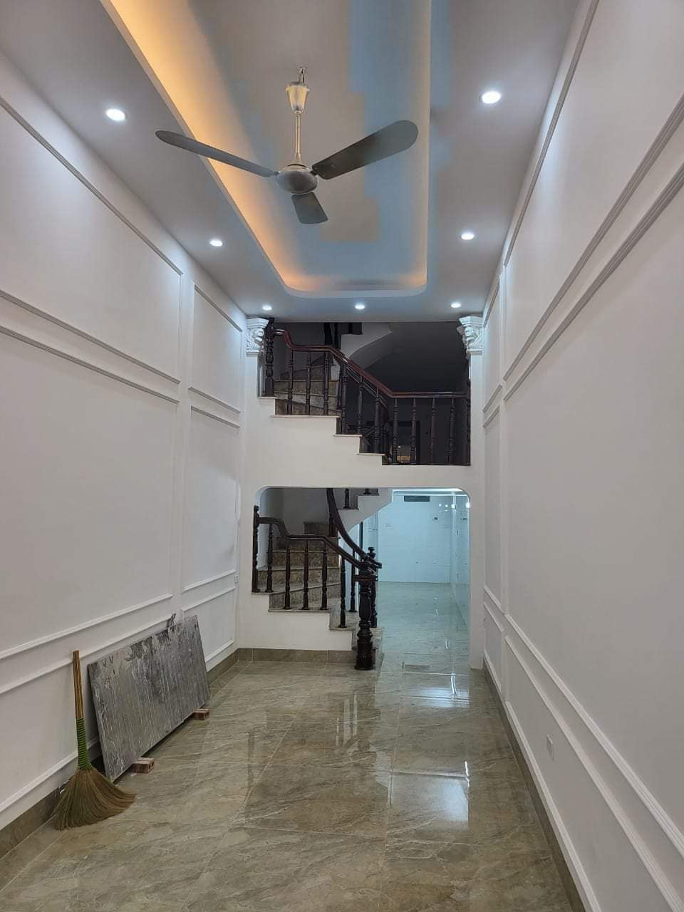 Bán Nhà Mặt Phố Vạn Phúc, Hà Đông, Kinh Doanh Đắc Địa, 50m2*4T, Giá 11.8 Tỷ