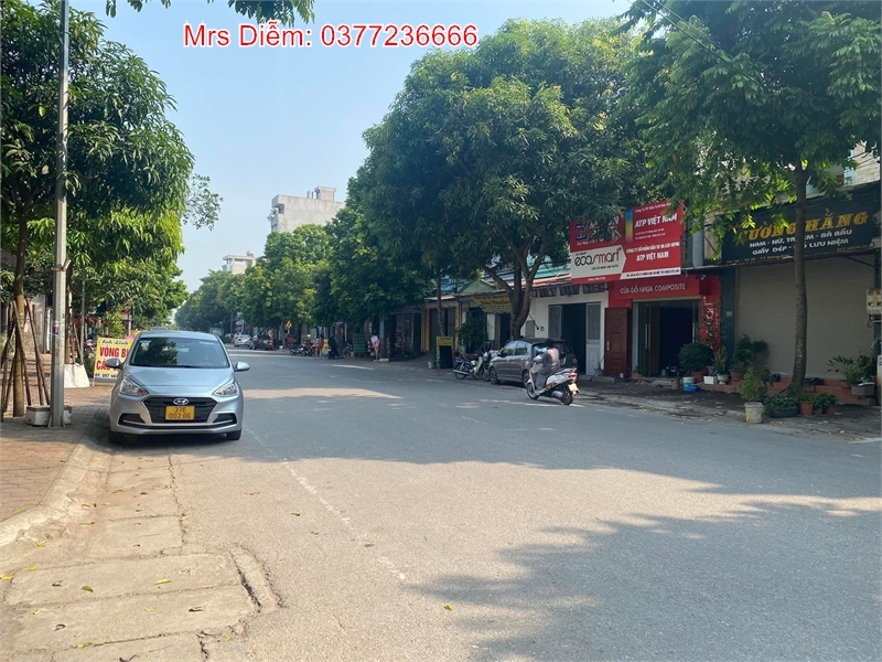 Giá chào 40 triệu, Mrs Diễm cần bán 85m đất lô góc tổ 46 thị trấn Đông Anh, Hà Nội.