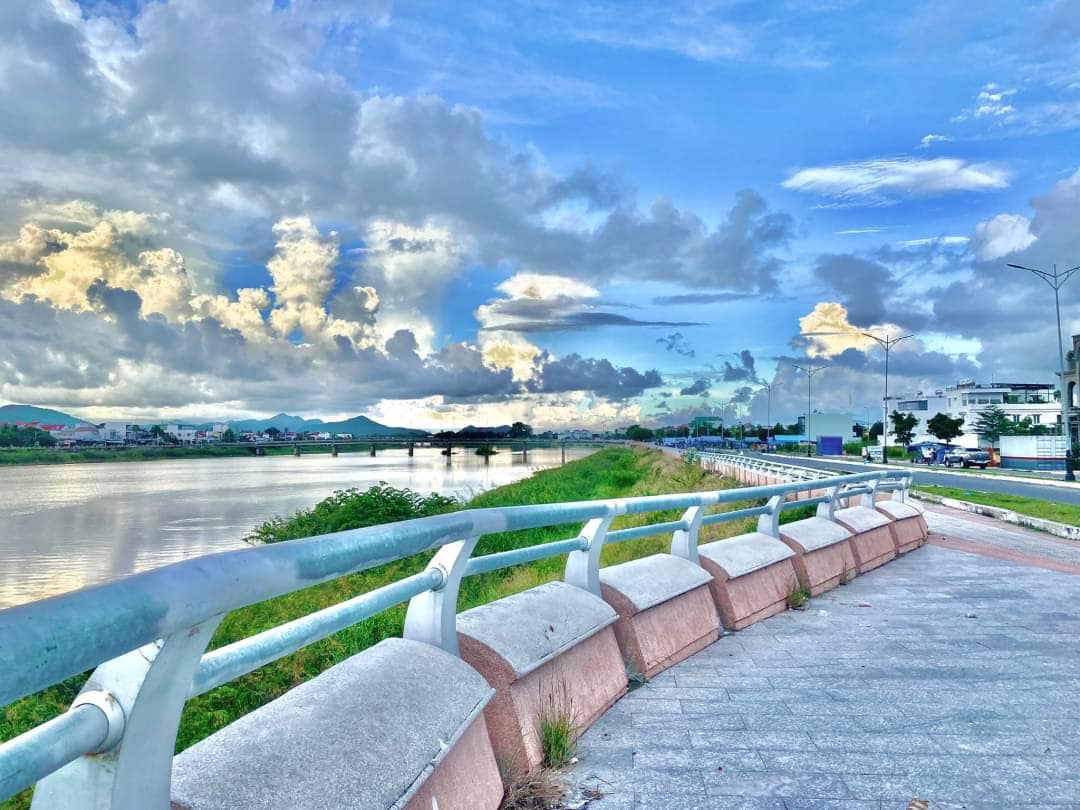 Bán Lô Đất khu ĐÔ Thị nam Sông Cái View Sông Đất Biệt Thự Khu Vực Đang hoàn CHỉnh Gần XG Mục tiêu Để Có Sổ , Năm Ở