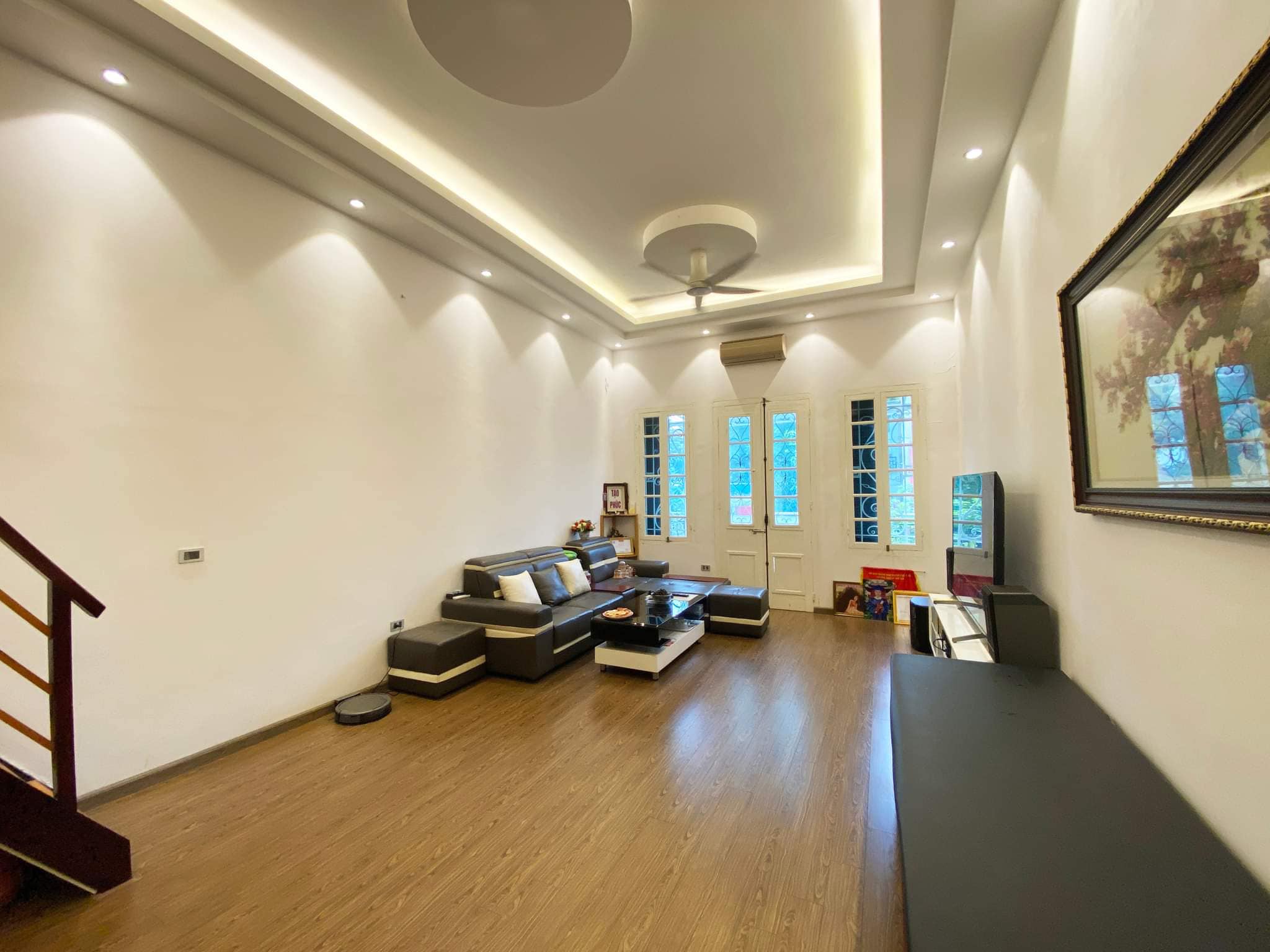 Mặt Phố Hoàn kiếm Lô Góc Mặt tiền 10M -Phường Phan Chu Trinh -236M2 130 Tỷ