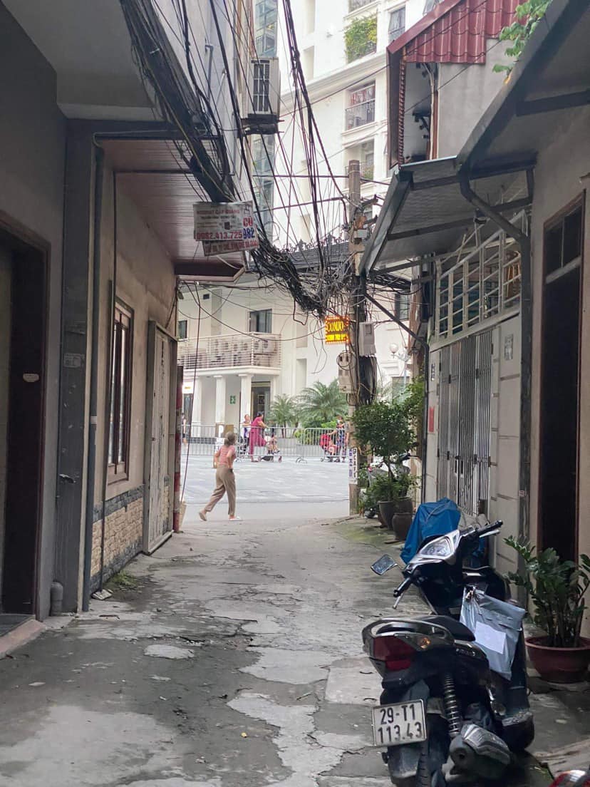 BÁN NHÀ ĐÌNH THÔN- NAM TỪ LIÊM DIỆN TÍCH 94M- 3 TẦNG- LÔ GÓC 3 MẶT NGÕ- GIÁ 12 TỶ