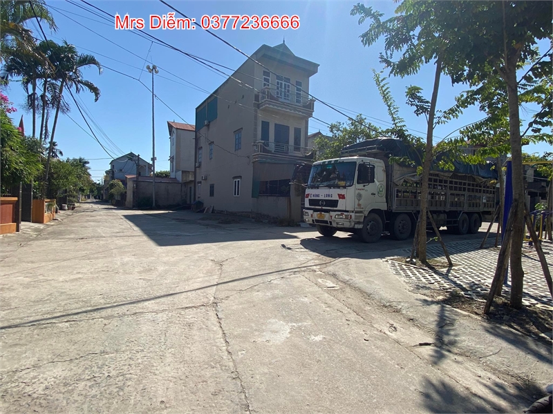 Bán 51.7m đất lô góc giá 48 triệu ngay sát đường đôi Lê Hữu Tựu, Nguyên Khê, Đông Anh