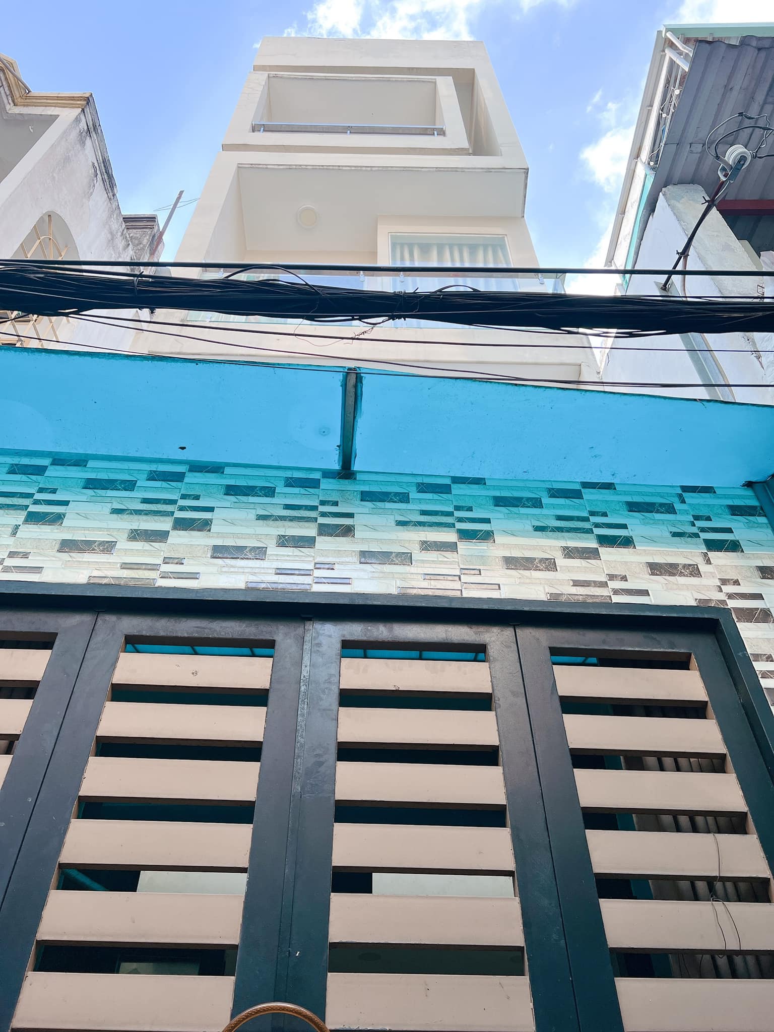 NHÀ 5 TẦNG -3PN -NỘI THẤT ĐẸP-GIÁ NHỈNH 4Tỷ