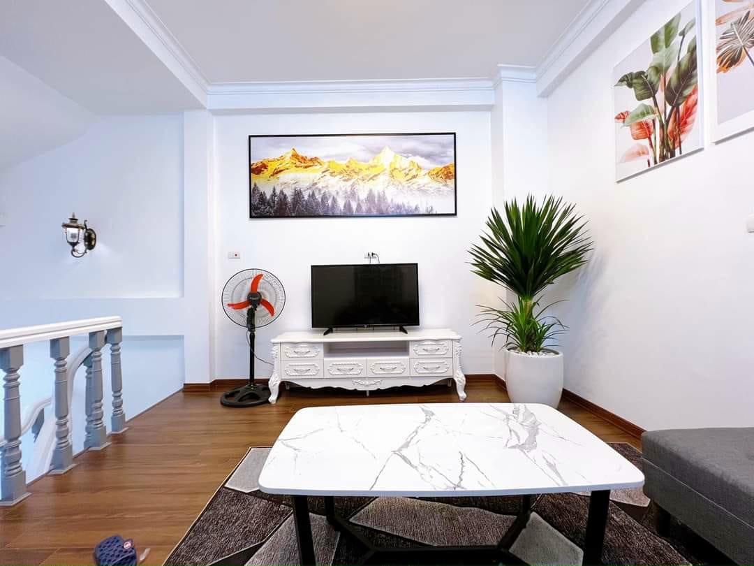 NHÀ PHỐ ĐỊNH CÔNG THƯỢNG HOÀNG MAI HN