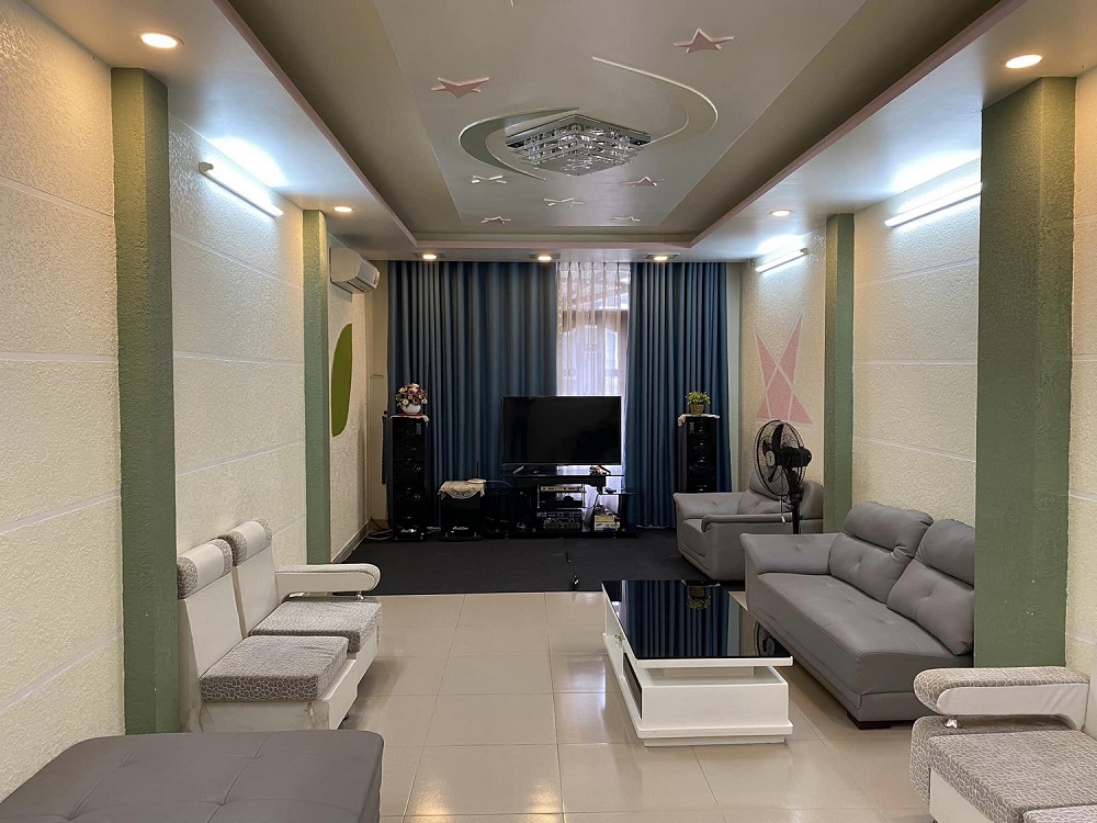 BÁN NHÀ MẶT ĐƯỜNG SƯ VẠN HẠNH QUẬN 10, 40M2 GIÁ 15 TỶ.