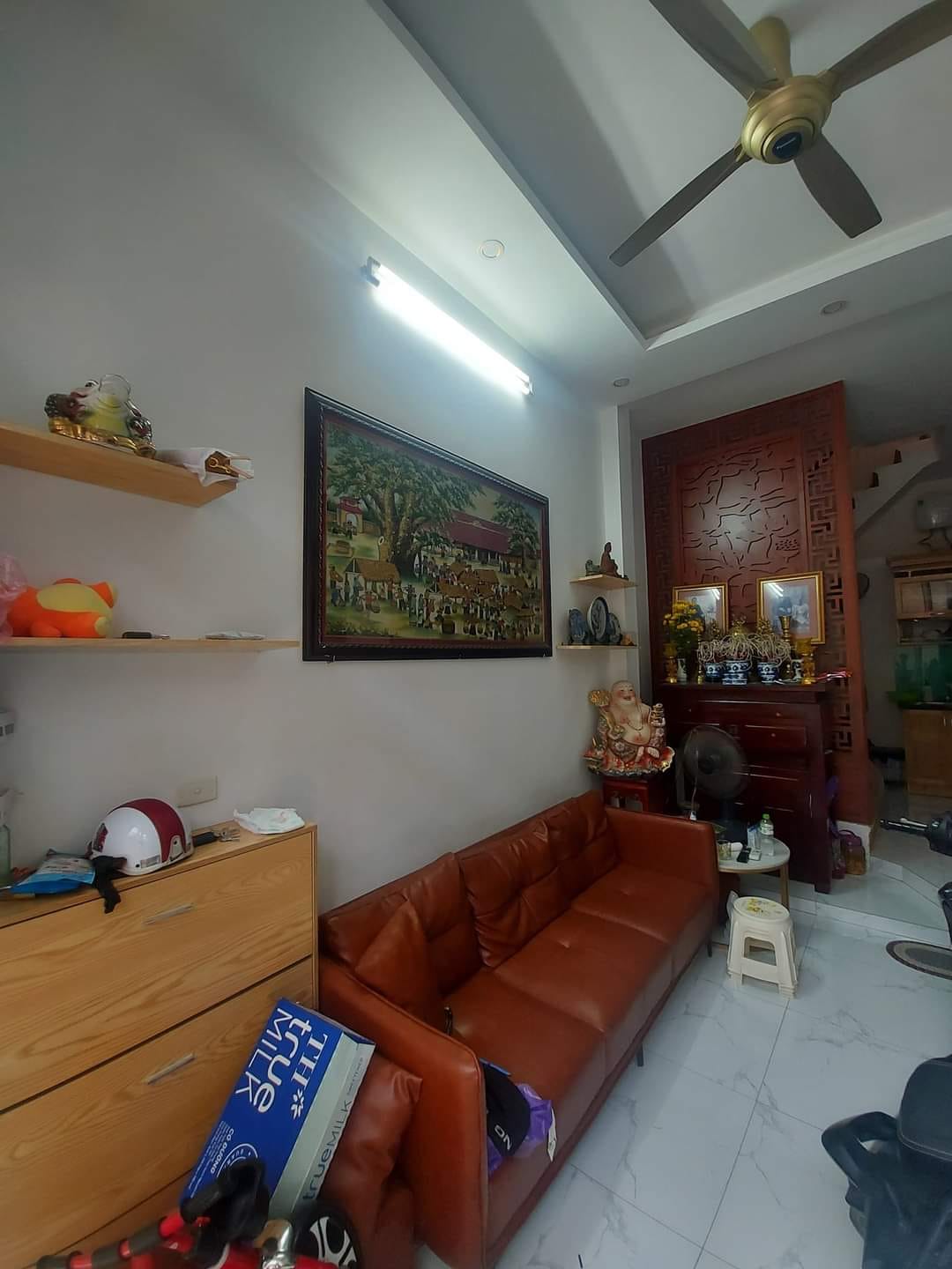 Bán gấp Nhà Lương Đình Của- Đống Đa,Ngõ Rộng 3m DT 24m2 Giá 3,1 Tỷ