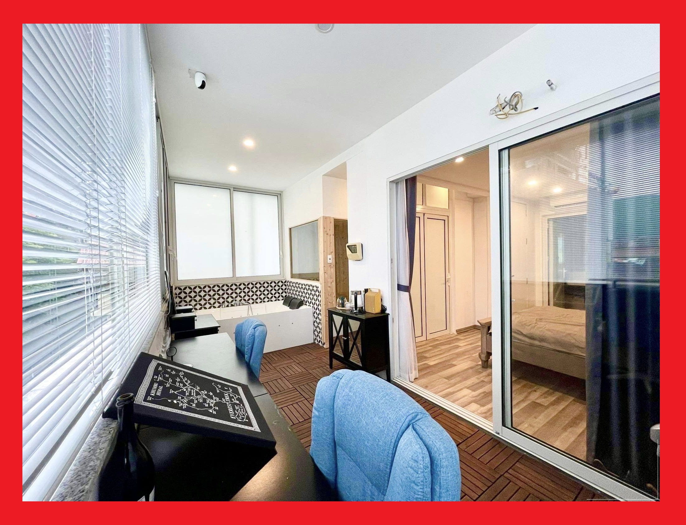 Bán nhà Ngọc Lâm 59m2 5 tầng Mt 5.5m Thông Lô góc Gara Kinh doanh