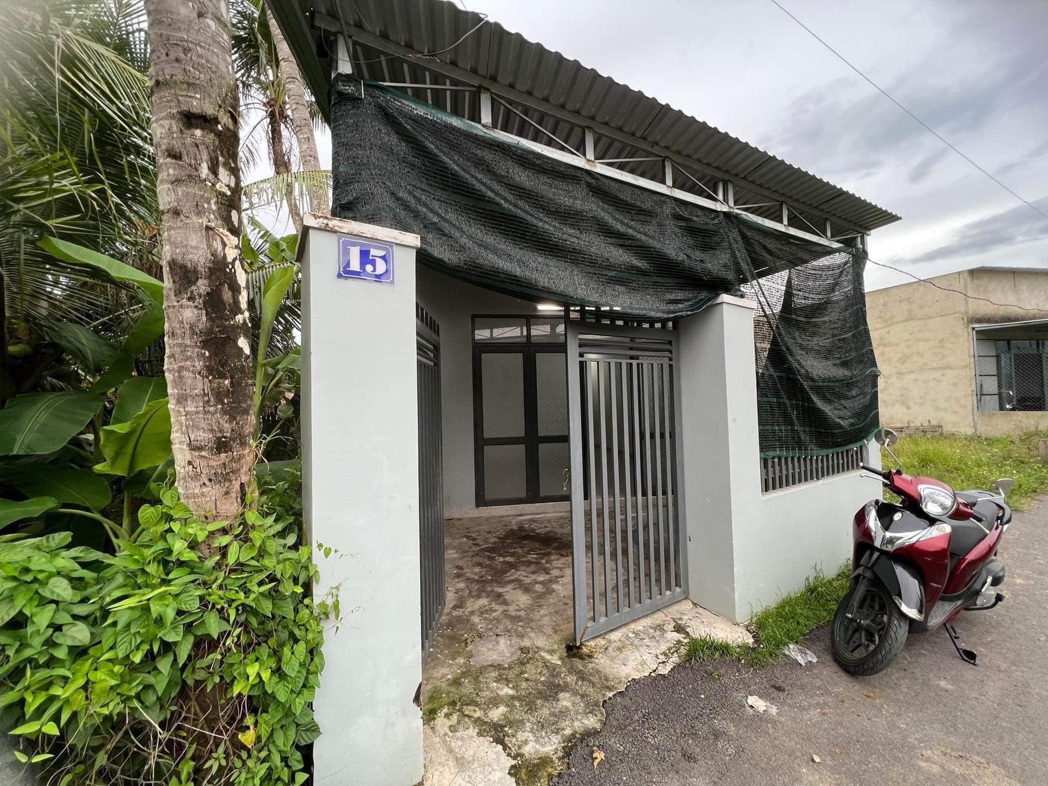 Bán Nhà Tặng Đất Diên Thọ DIên Khánh Khánh Hòa Phù Hợp CHo VK Ck TRẻ CÓ Kinh tế Thấp