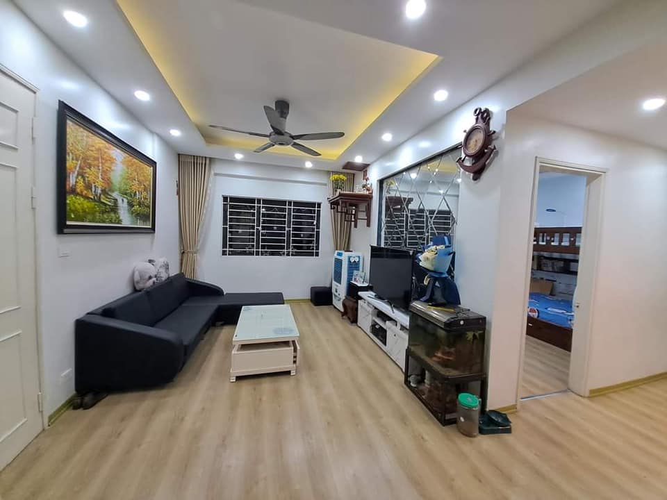 Bán nhà Phố Đức Diễn, 50m2 x 5 tầng, MT 4m, ô tô đỗ cửa, 3.45 tỷ.